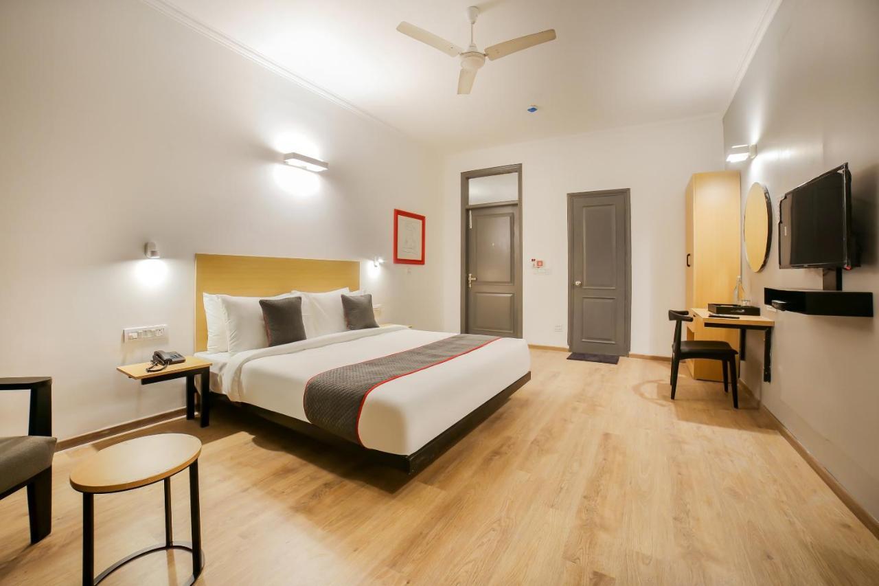 Townhouse 330 Dlf Phase-2 Near Leisure Valley Park Gurgaon Esterno foto
