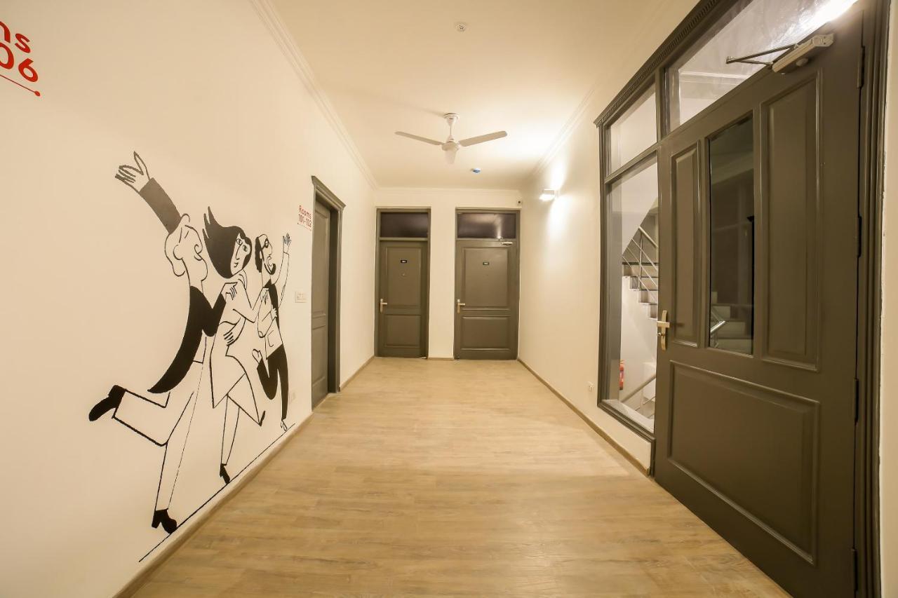 Townhouse 330 Dlf Phase-2 Near Leisure Valley Park Gurgaon Esterno foto