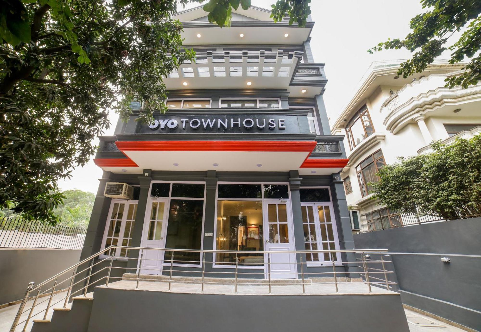Townhouse 330 Dlf Phase-2 Near Leisure Valley Park Gurgaon Esterno foto