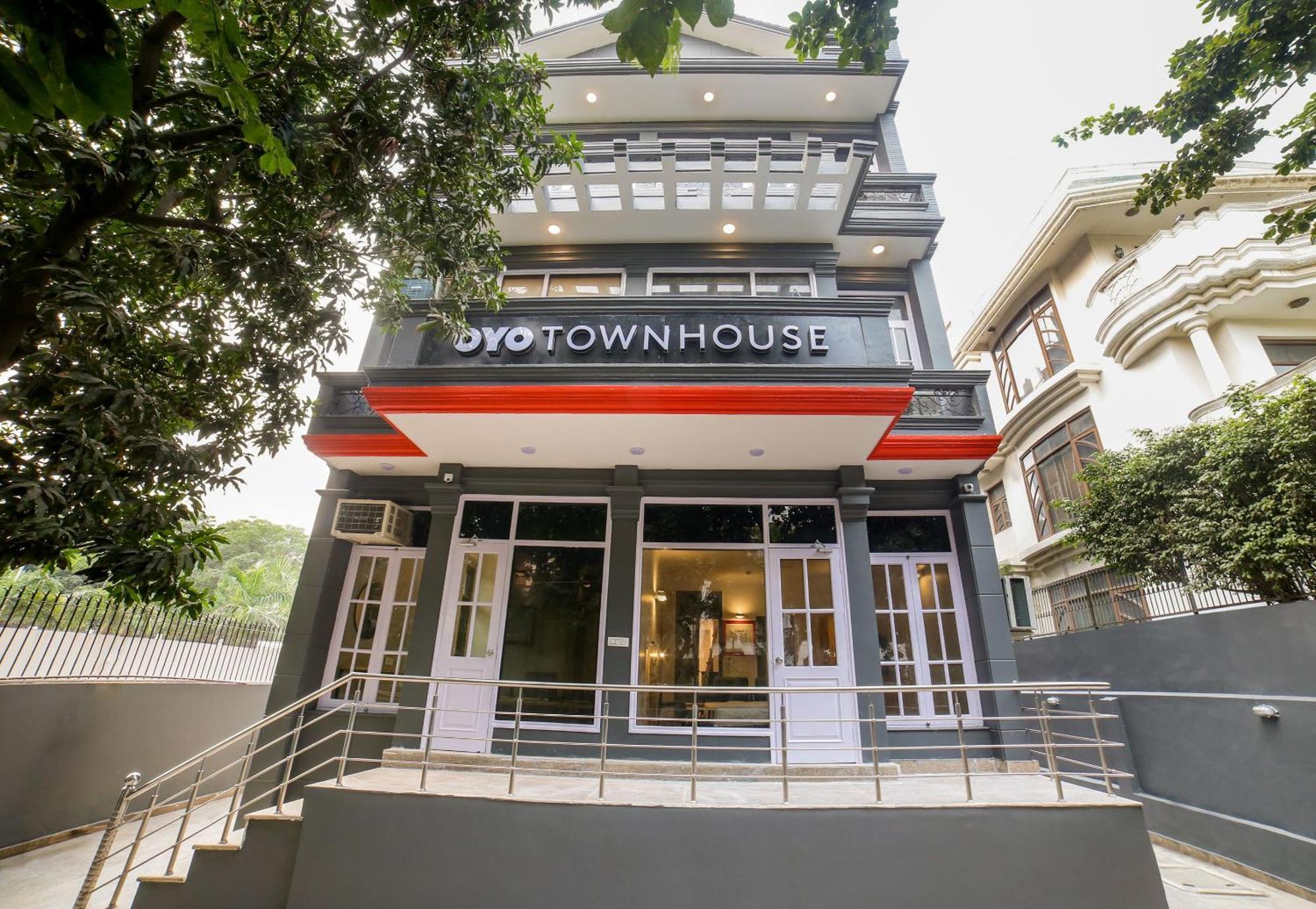Townhouse 330 Dlf Phase-2 Near Leisure Valley Park Gurgaon Esterno foto